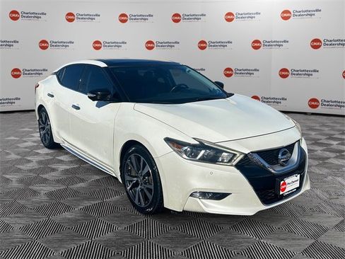 Used 2017 Nissan Maxima Platinum image 7