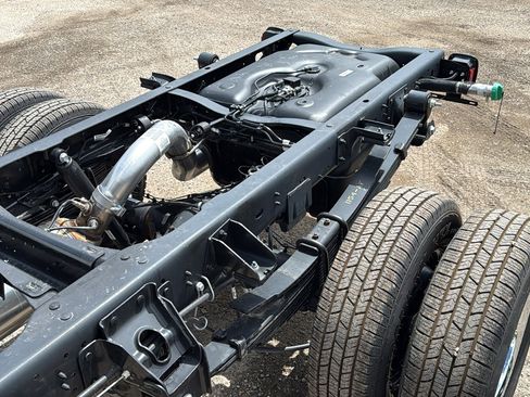 New 2026 RAM 3500 Tradesman w/ Chrome Appearance Group A image 9