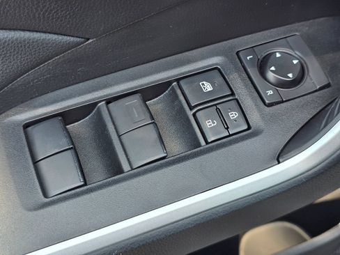Certified 2023 Toyota RAV4 LE AWD/4WD image 28