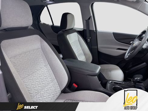Used 2024 Chevrolet Equinox LS w/ LS Convenience Package FWD image 26
