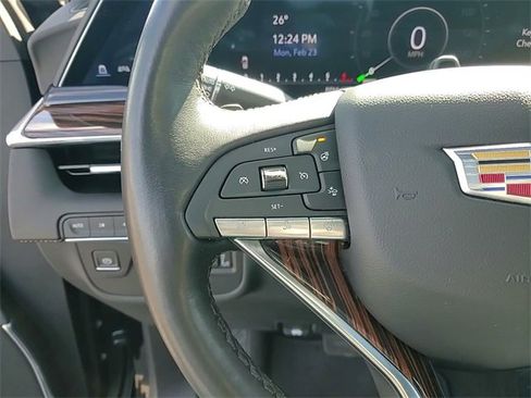 Certified 2024 Cadillac Escalade Premium Luxury image 22