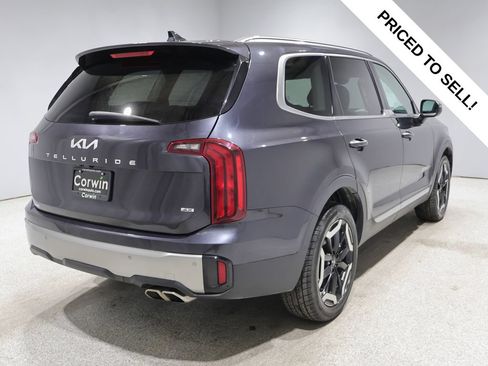 Used 2025 Kia Telluride S AWD/4WD image 2