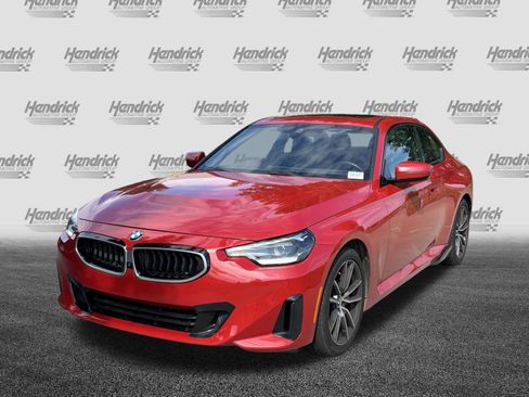 Used 2024 BMW 230i Coupe w/ Convenience Package RWD image 5