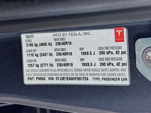 Used 2017 Tesla Model 3 Long Range RWD image 12