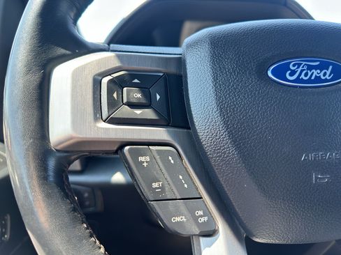 Used 2020 Ford F150 Platinum w/ Equipment Group 701A Luxury AWD/4WD image 26