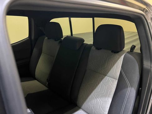 Certified 2023 Toyota Tacoma TRD Off-Road image 12