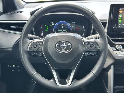 Used 2024 Toyota Corolla Cross AWD Hybrid w/ Convenience Package image 38