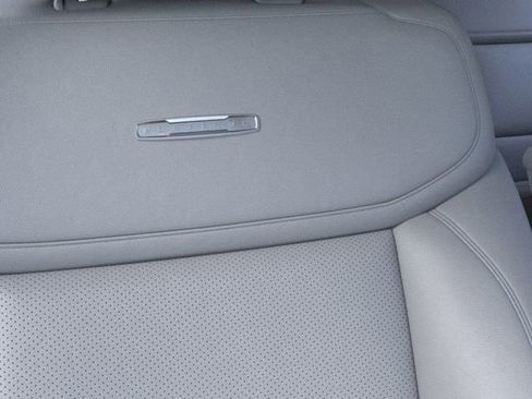 New 2026 Ford Expedition Max Platinum w/ Driver's Package image 16