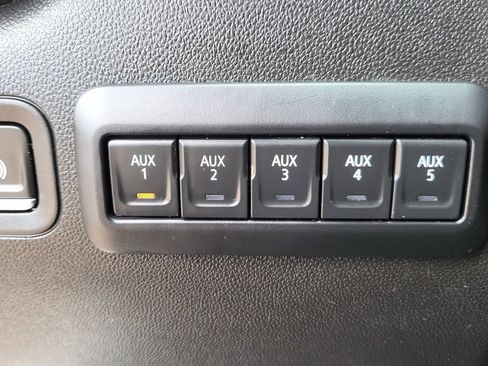 Used 2022 Chevrolet Silverado 2500 W/T w/ Gooseneck/5TH Wheel Package AWD/4WD image 37