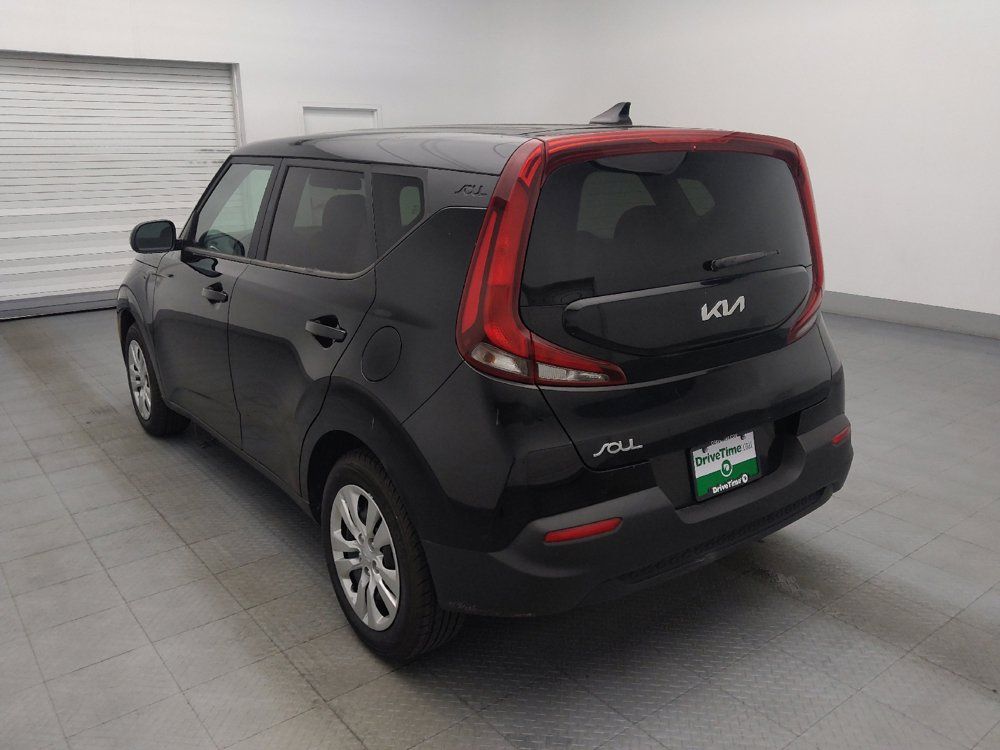 Used 2022 Kia Soul LX FWD image 5