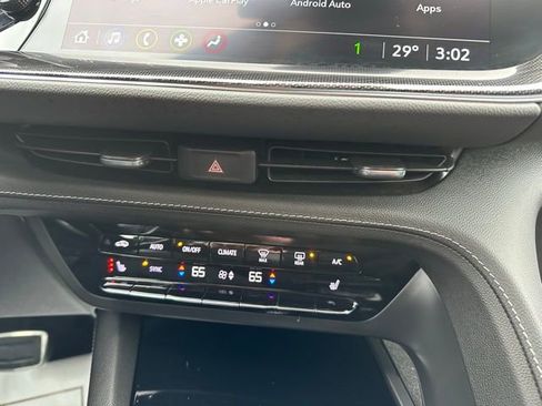 Used 2023 Buick Envision Preferred w/ Sport Touring Package AWD/4WD image 27
