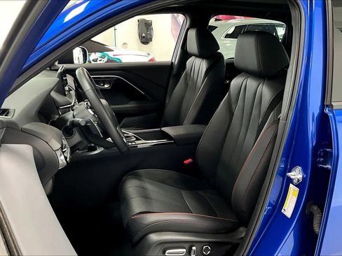 Certified 2025 Acura ADX A-Spec image 10