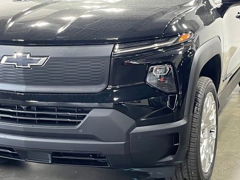 New 2026 Chevrolet Silverado EV W/T w/ LPO, Custom Package image 8