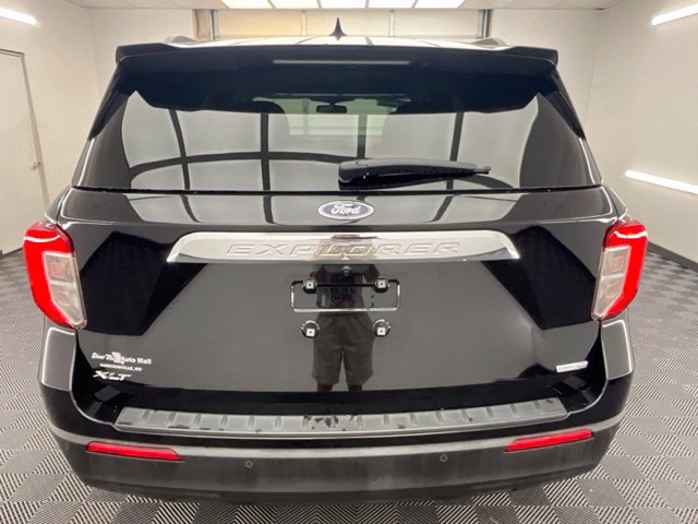 Used 2020 Ford Explorer XLT w/ Comfort Package AWD/4WD image 23