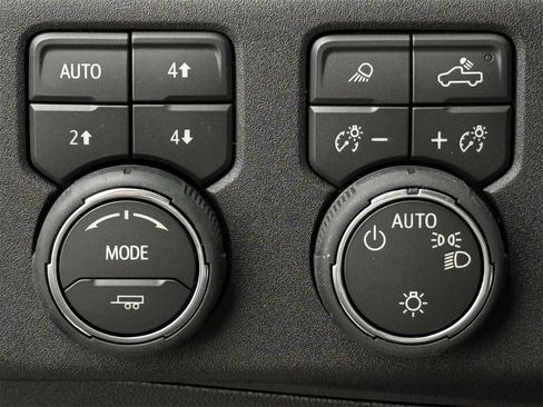 New 2026 Chevrolet Silverado 1500 LT w/ Texas Edition Plus image 18