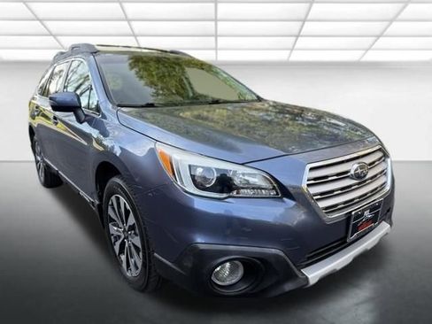 Used 2015 Subaru Outback 3.6R Limited AWD/4WD image 3