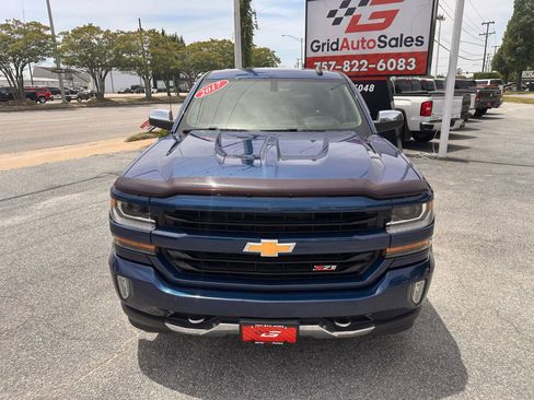 Used 2017 Chevrolet Silverado 1500 LT w/ All Star Edition AWD/4WD image 9