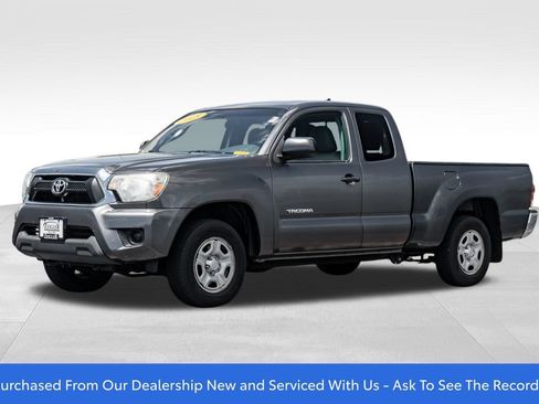 Used 2015 Toyota Tacoma 2WD Access Cab w/ SR5 Package image 3