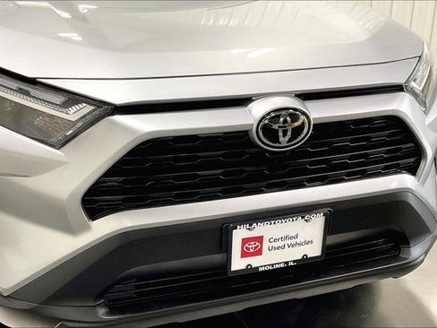 Certified 2025 Toyota RAV4 XLE image 31