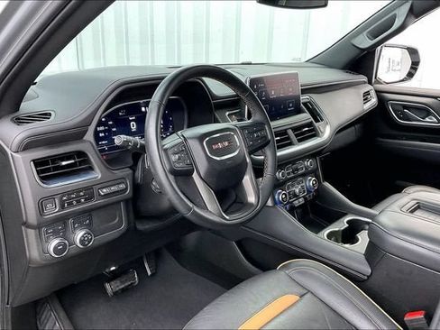 Certified 2023 GMC Yukon XL AT4 w/ AT4 Premium Package AWD/4WD image 17