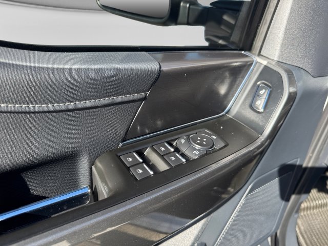 Used 2022 Ford F150 XLT w/ Equipment Group 302A High AWD/4WD image 13