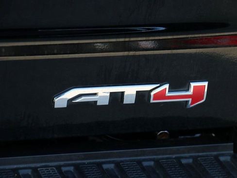 Used 2023 GMC Sierra 1500 AT4 w/ Technology Package image 8