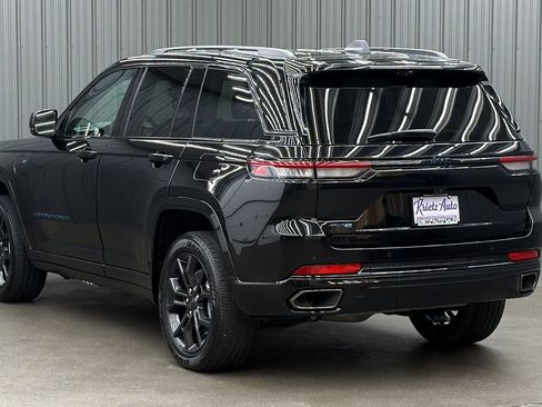 Used 2024 Jeep Grand Cherokee Limited 4xe AWD/4WD image 3