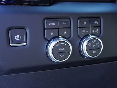 New 2026 GMC Sierra 1500 AT4X image 19