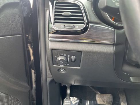 Certified 2021 Jeep Grand Cherokee Overland image 10