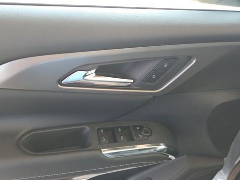 New 2026 Chevrolet Traverse LT w/ Driver Confidence Package image 23