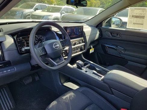 New 2026 Nissan Pathfinder SV w/ Cargo Package FWD image 7