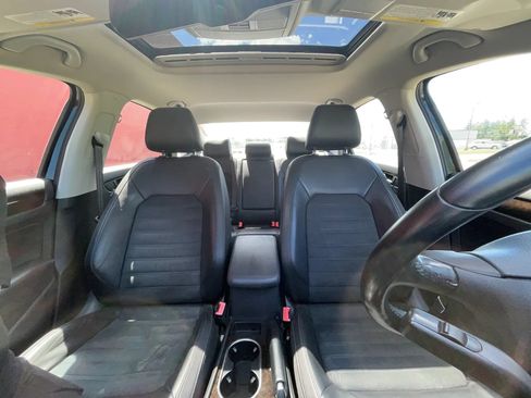 Used 2014 Volkswagen Passat 1.8T SEL Premium FWD image 20