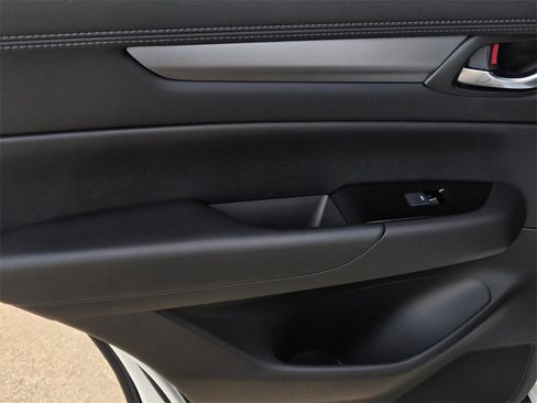 New 2025 MAZDA CX-5 AWD 2.5 S w/ Select Package image 9