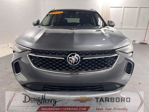 Used 2021 Buick Envision Avenir w/ Technology Package II FWD image 2
