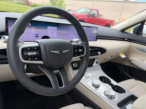 New 2026 Genesis GV70 2.5T Advanced AWD/4WD image 16
