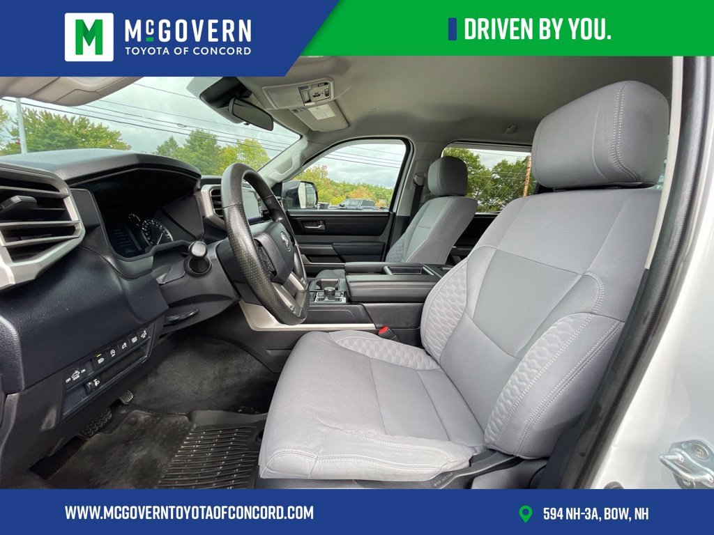 Used 2024 Toyota Tundra SR5 w/ SR5 Convenience Package AWD/4WD image 10