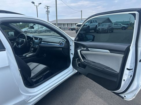Used 2016 Honda Civic EX-T image 30