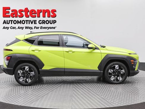 Used 2024 Hyundai Kona SEL FWD image 4