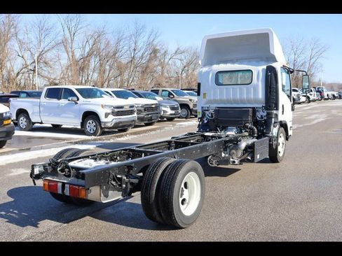 New 2024 Chevrolet Low Cab Forward 4500 XD image 6