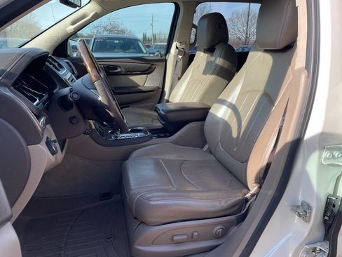 Used 2015 GMC Acadia Denali image 12