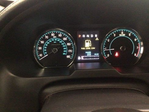 Used 2014 Jaguar XF 3.0 RWD image 18