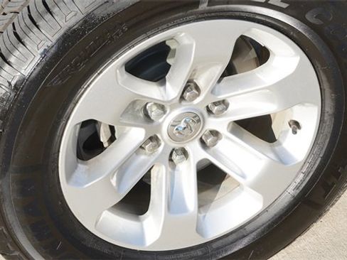 Used 2022 RAM 1500 Laramie image 11