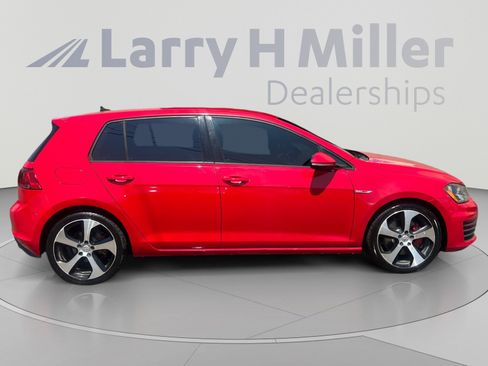 Used 2017 Volkswagen GTI S FWD image 7