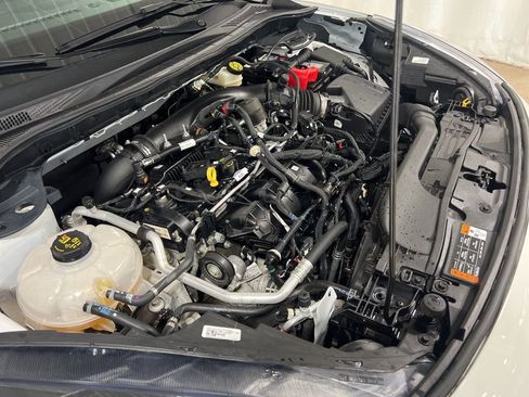 Used 2022 Ford Escape SEL w/ SEL Stealth AWD Package image 39