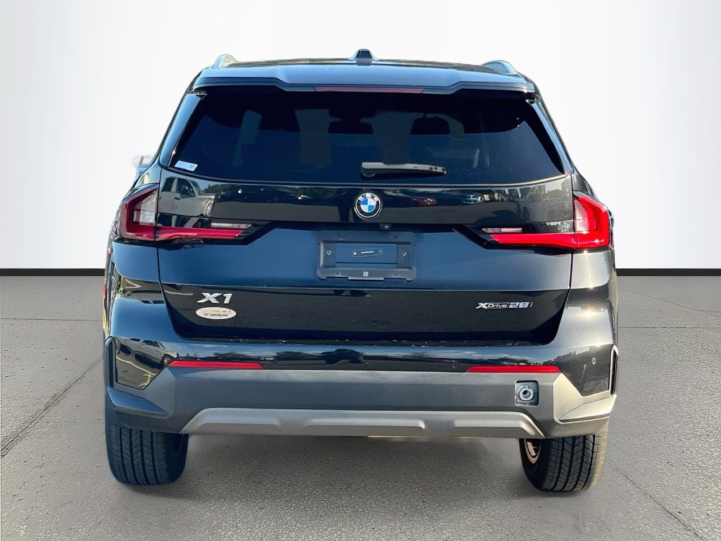 Used 2023 BMW X1 xDrive28i w/ Convenience Package AWD/4WD image 6