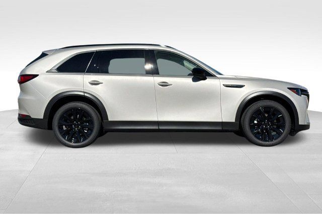 Used 2026 MAZDA CX-90 3.3 Turbo w/ Premium Sport Pkg AWD/4WD image 4