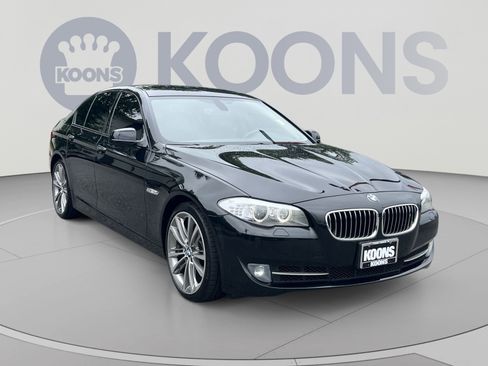 Used 2011 BMW 550i Sedan RWD image 10