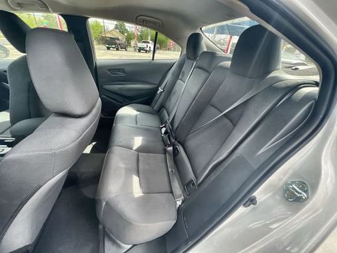 Used 2025 Toyota Corolla LE FWD image 23