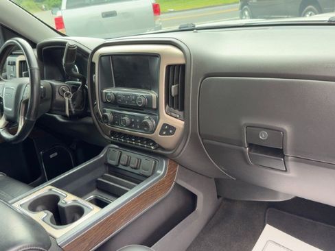 Used 2017 GMC Sierra 1500 Denali w/ Denali Ultimate Package AWD/4WD image 14