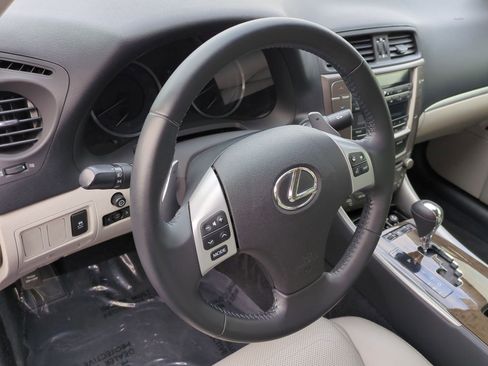 Used 2013 Lexus IS 250 image 18